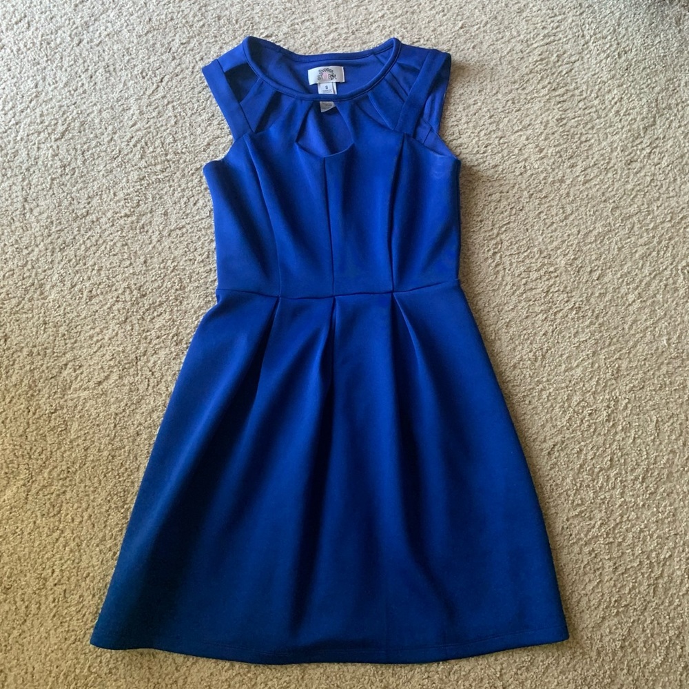 Juniors dress